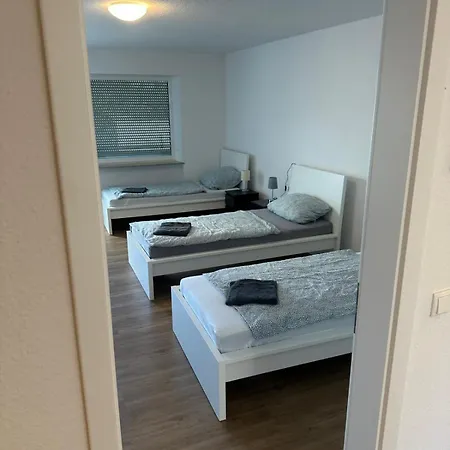 Weedenhof In 5 Personen 2 Schlafzimmer E شقة Zornheim