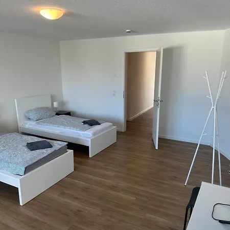 Apartment Weedenhof In 5 Personen 2 Schlafzimmer E Zornheim