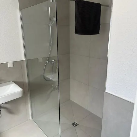Weedenhof In 5 Personen 2 Schlafzimmer E شقة