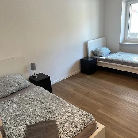 Weedenhof In 5 Personen 2 Schlafzimmer E شقة Zornheim